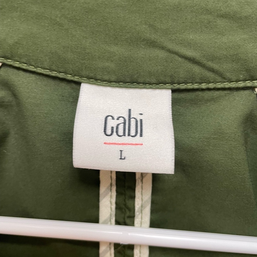 CAbi #5478 Expedition Jacket Sz Large Women’s Army Green Trench Excellent Condi - Picture 8 of 10